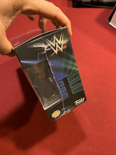 Modellino e maglietta WWE Funko Pop Roman Reigns taglia XL. Nuovo sigillato in fabbrica. - Foto 6 di 8