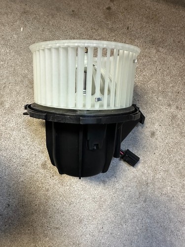 24346Q2, 2311884 GPD BLOWER MOTOR - Picture 4 of 5