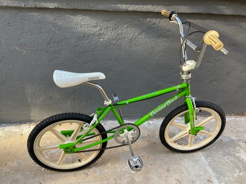 Old School Diamond Back Hot Streak BMX 