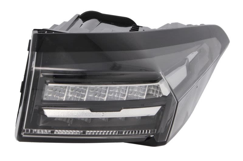 Feu arriere HELLA 2SD 015 019-121 pour trajets de nuit en toute securite