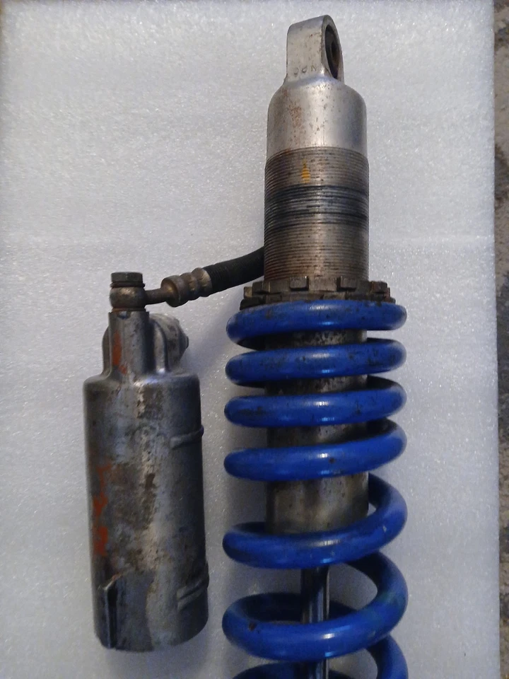 Honda 350x Rear Shock 1985 1986 OEM Spring Coil Reservoir - Image 3 of 4
