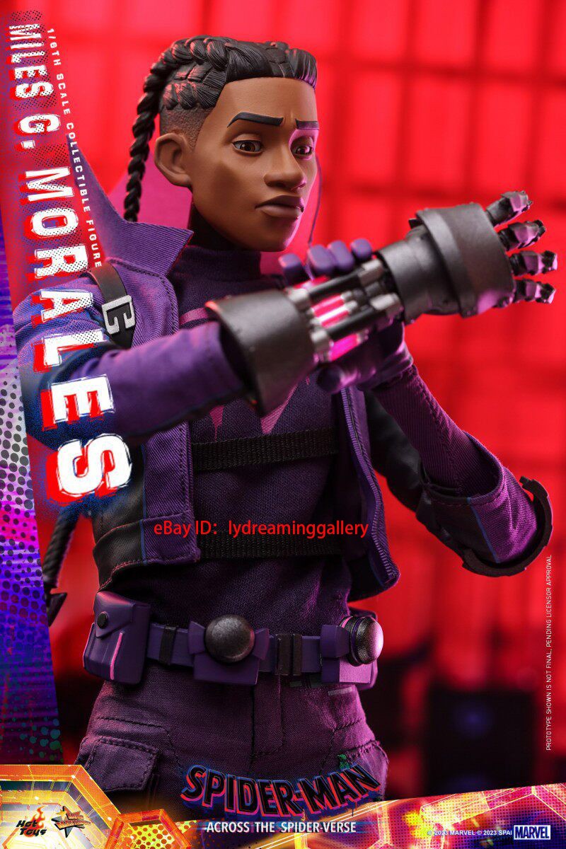 Hot Toys MMS725 Spider-Man：Into the Spider-Verse Miles Morales 1