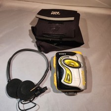 Sony Sports Walkman WM-FS111 - Tested and Working