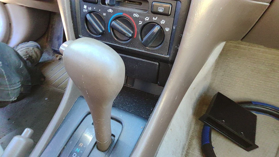 Toyota Camry 1998 palanca de cambios de piso conjunto cambio transmisión automática bronceado Foto 4 de 4