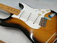 Guitarra eléctrica FENDER JAPAN ST57 70TX 570315