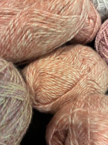 19 Skeins of NEW Unused WOOL Yarn Pinks Gray  Huge lot of Yarn image 4