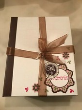 NIB Allium Vine Photo Albums set of 2 