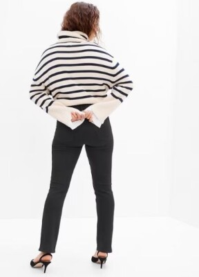 GAP Mid Rise Classic Straight Cigarette Jeans Black Wash Size 31/12 NWT  RT$80