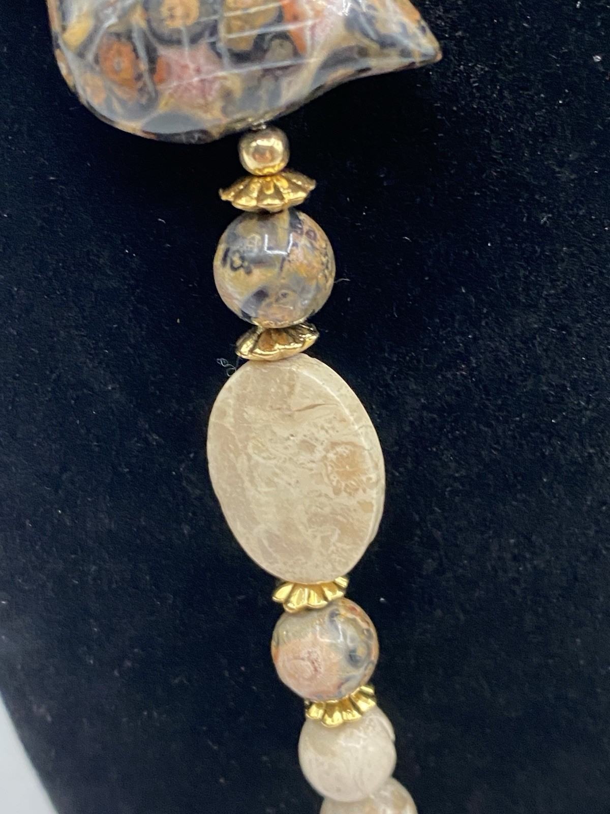 Leopard Skin Jasper Carved Ducks Ducklings Stone Bead Beaded Necklace Knotted