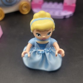 DUPLO 6153 CINDERELLA CARRIAGE 100% Complete  Figure w/Skirt Animals LEGO