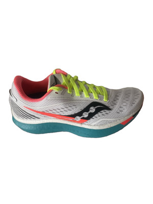 Damen  Saucony Endorphin SPEED,neu G.39