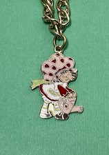 Vintage 1980 Strawberry Shortcake Charm Bracelet By A.G.C with 1 Charm In VGUC 