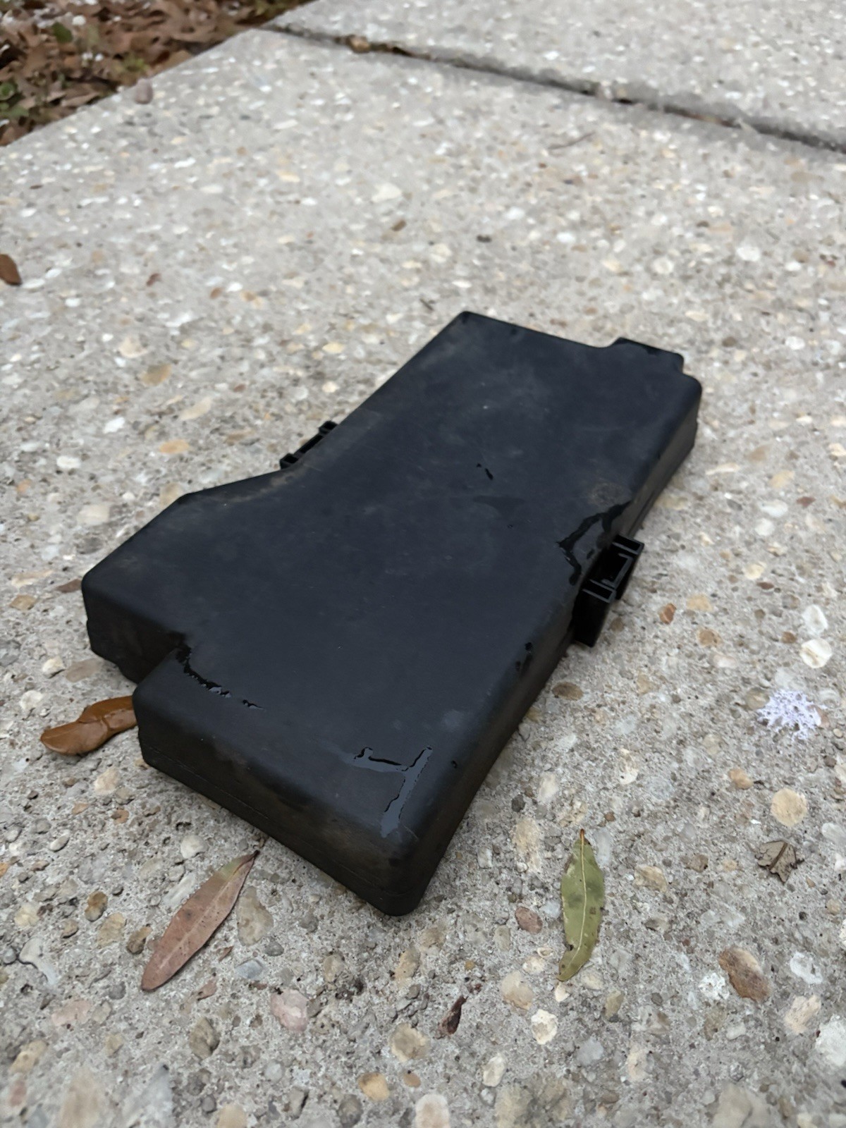 98-01 Dodge Ram Fuse Box Lid 1500 2500 3500 Cover Top Engine Bay OEM 5.9L F84