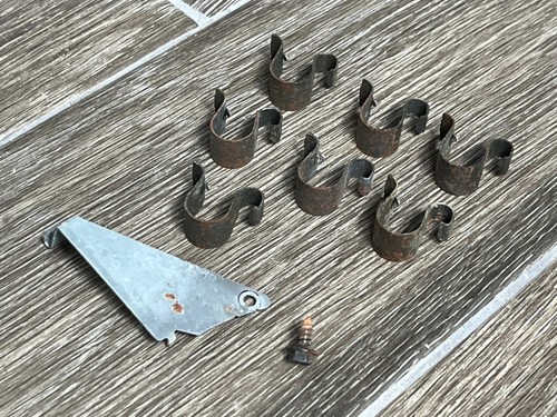 GE General Electric Range Element Lock Spring Clips & Bracket WB09X40389 #3