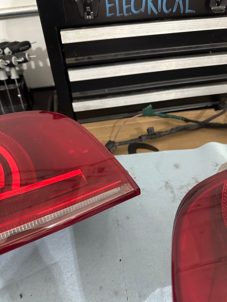 Audi R8 2008 Left Tail light