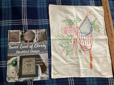 SWEET LAND OF LIBERTY BLACKBIRD DESIGNS Cross Stitch Booklet + HTF Wall Hanging