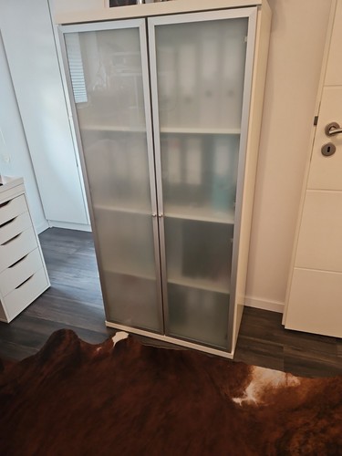 Ikea BESTA SCHRÄNKE NEUWERTIG