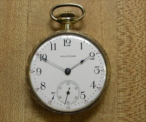 Antique Mens 16SIZE WALTHAM 14K GOLD FILLED POCKET WATCH  Excellent condition!