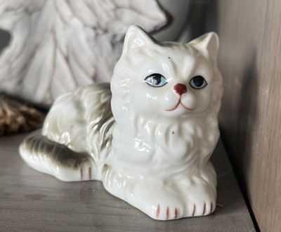 White Gray Cat Trinket Knick Knack Blue Eyes 