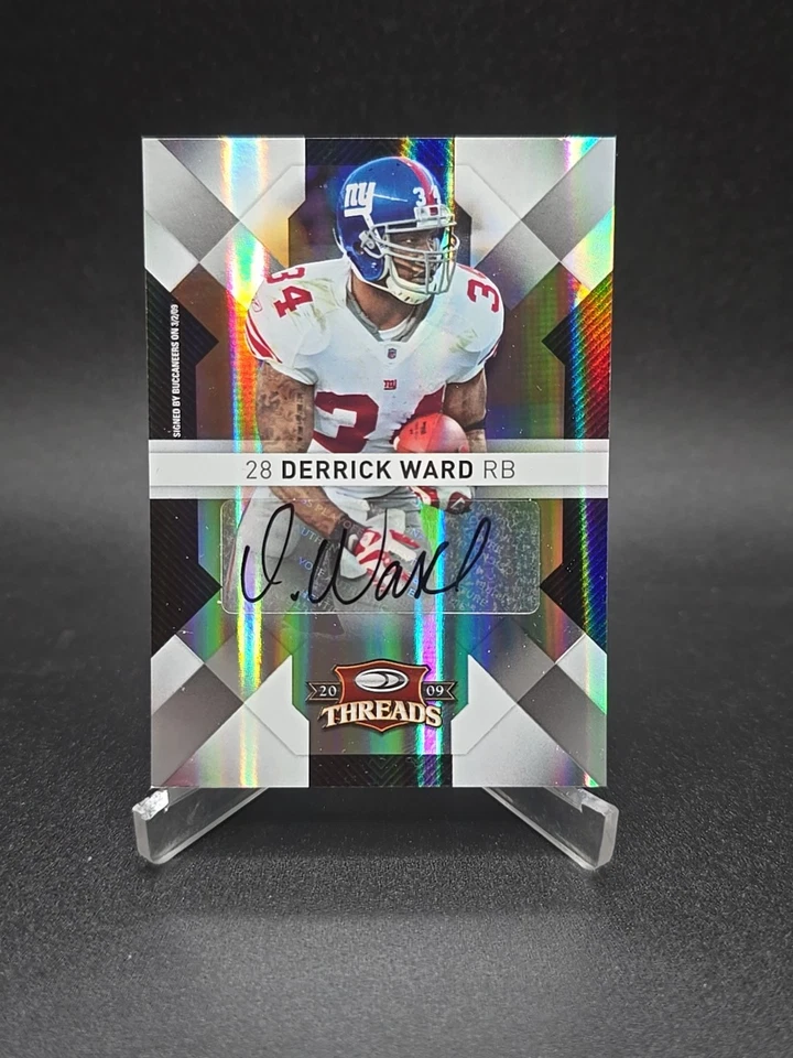 2009 Donruss Threads #93 Derrick Ward Auto Card Holofoil #/30 Autograph Giants - Image 3 of 4