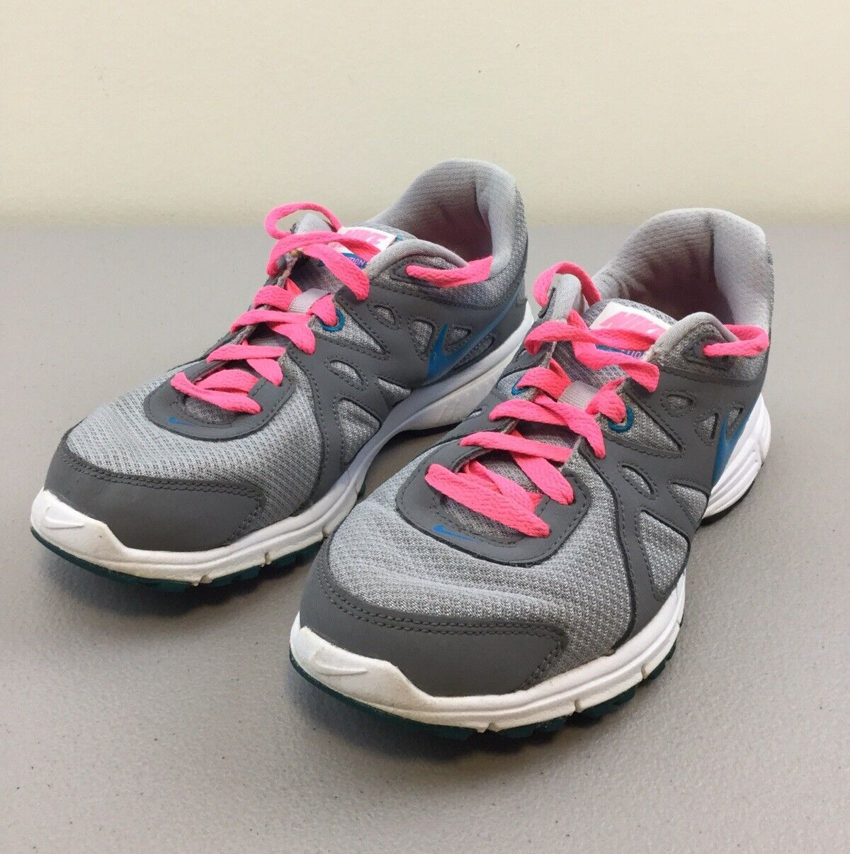 nike revolution 2 women's running shoes