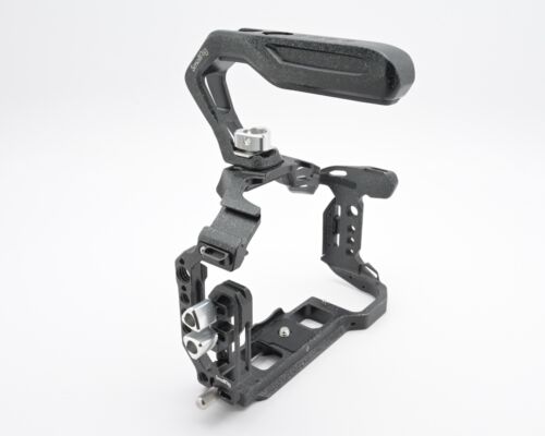 SmallRig "Black Mamba" Camera Cage Kit for EOS R5 R5C R6 #3234B (#17623) - Picture 3 of 7