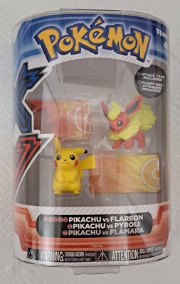 TOMY Pokemon XY Pikachu vs Flareon Figure Set