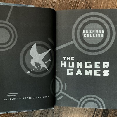 The Hunger Games - Suzanne Collins (1st edition 3rd print) rare