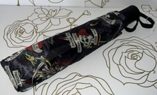 ED HARDY BLACK/MULTICOLOR LOVE KILLS SLOWLY/ MATCHING COVER AUTO OPEN UMBRELLA