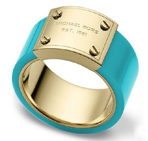 michael kors logo plaque ring