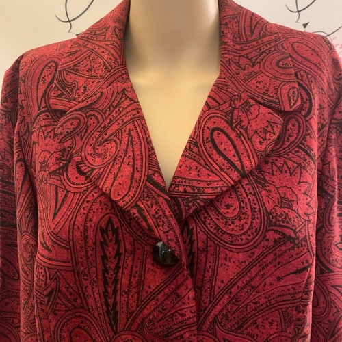 Leslie Fay. Size 10. Border Print, Long Sleeve. Paisley Red/black Blouse. B74 - Picture 2 of 6