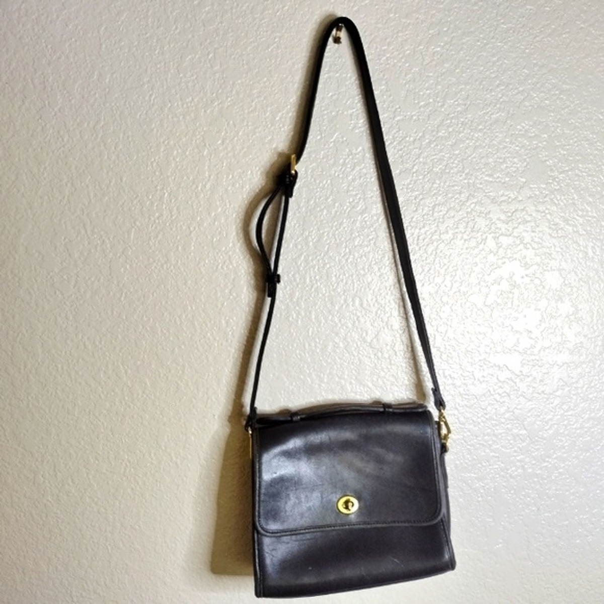 バッグ vintagecoach rumleather shoulder bag8928 Handbag Coach Black Rambler Legacy Vintage 80s Dinky Style