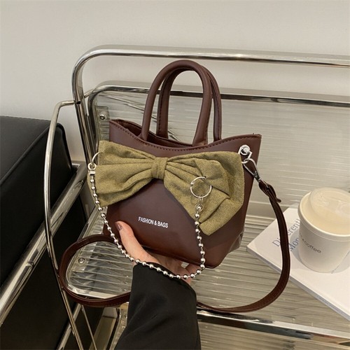 Trendy Underarm Bag Casual Totes Bag Hot Sale Handbag Daily Life