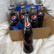 2014 PEPSI -TWISTED 12  OUNCE GLASS PEPSI - COLA BOTTLE **read description** 