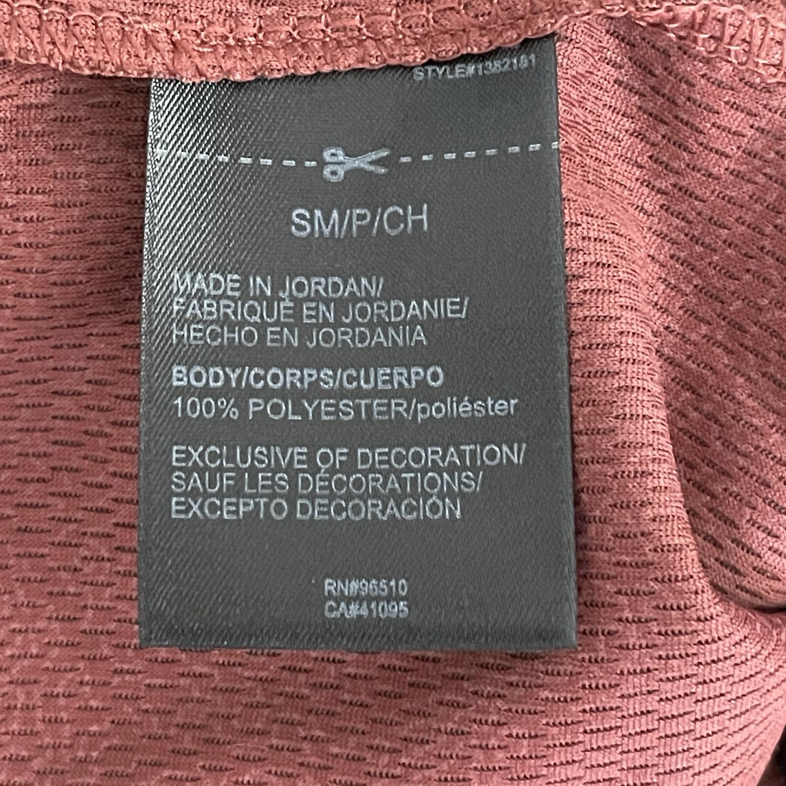 Under Armour Solid Red Lightweight Long Sleeve Pu… - image 5