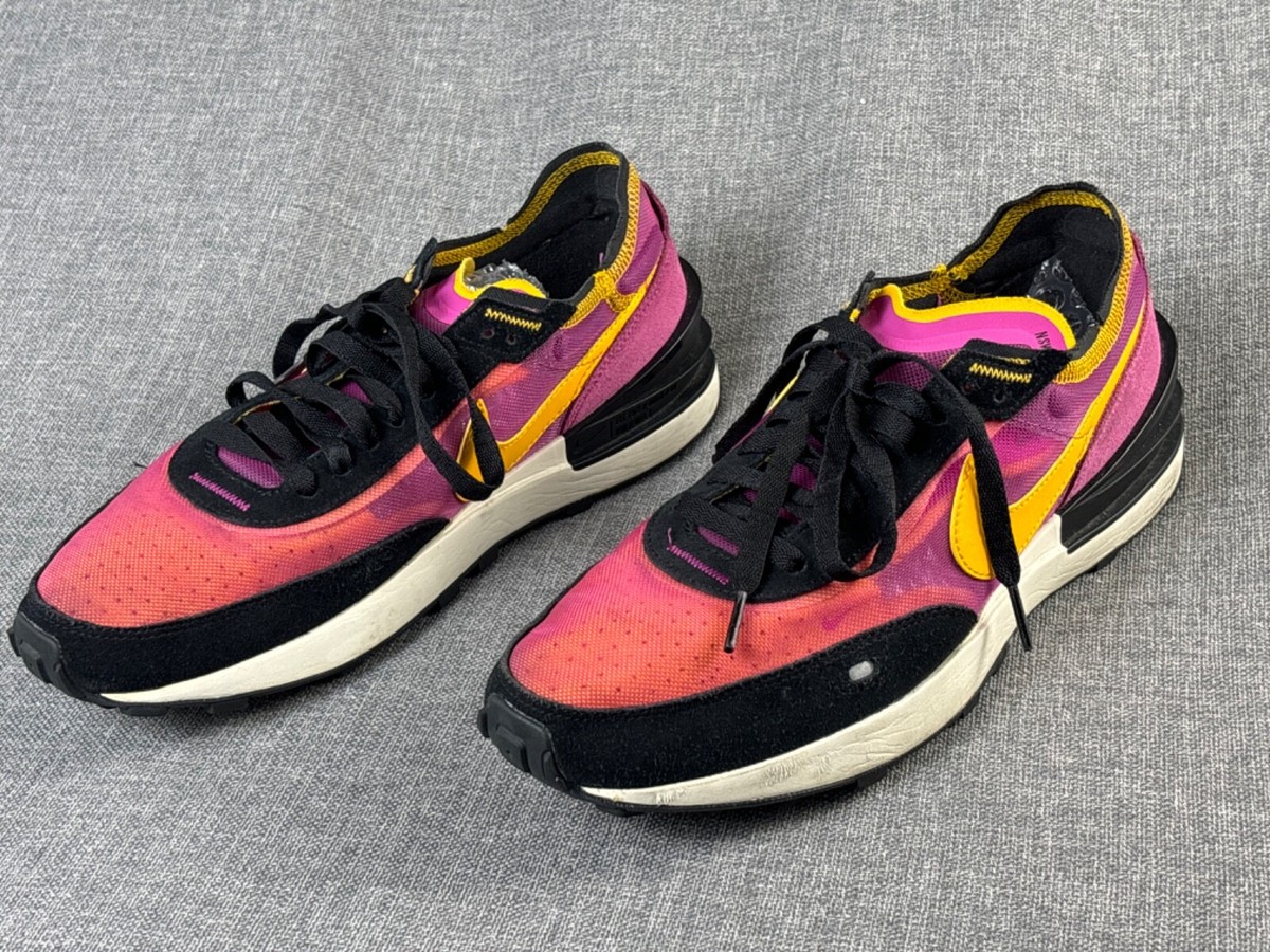 nike waffle one multicolor