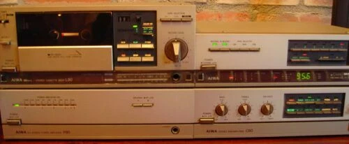 Componenti Aiwa per impianti Hi-Fi per la casa