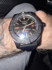 Breitling Avenger V17311 blackbird 44 2