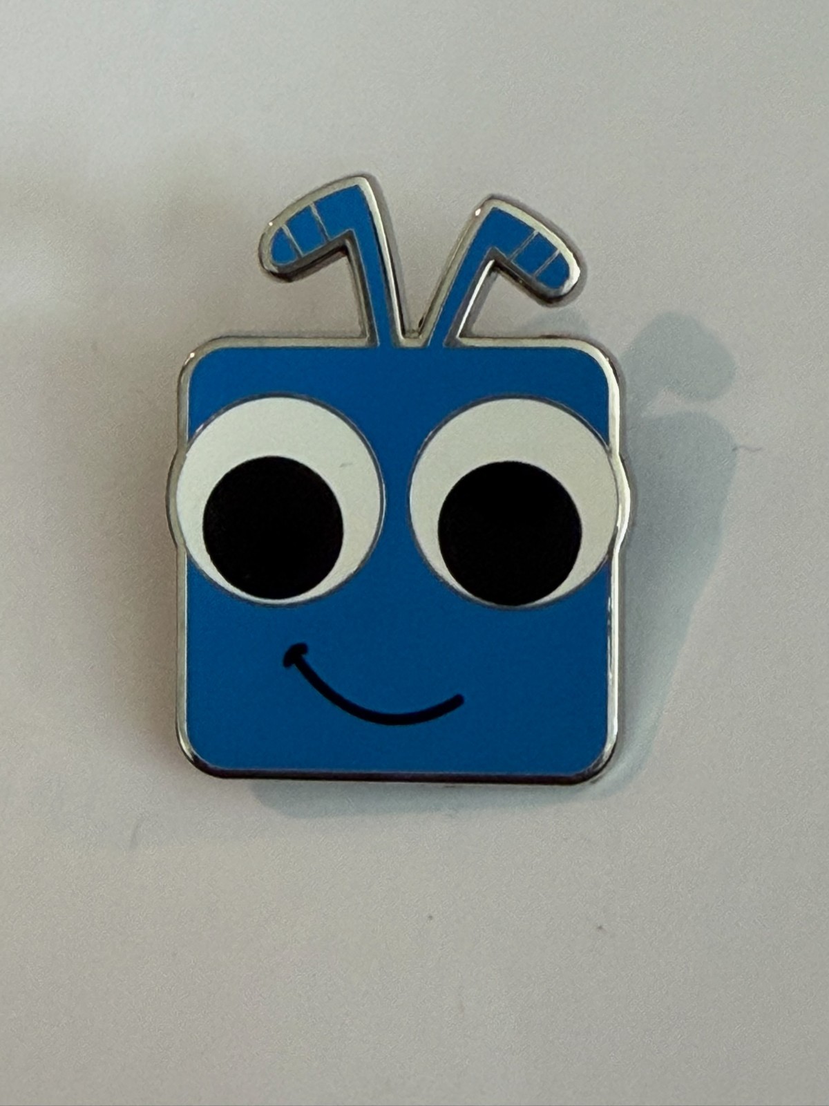 DS - Disney/Pixar Character Squares Pin Set - Flik 2014 LE 200 Disney Pin D6