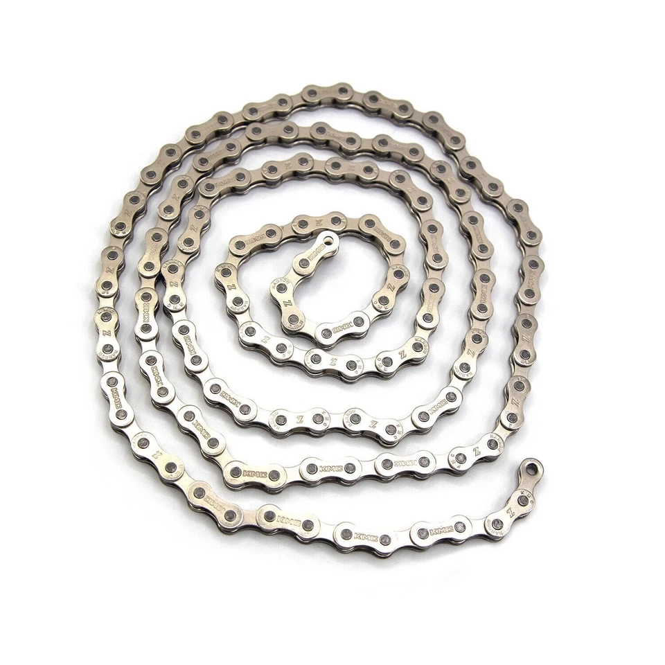 Cadena de bicicleta KMC 6/7/8 velocidades, 126 eslabones 1/2x3/32 pulgadas acero especial para bicicletas Foto 2 de 3