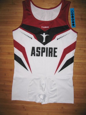 TURN Singlet GYMNASTICS or WRESTLING Adult LARGE Uniform CONTOUR MESH Pouch NWT