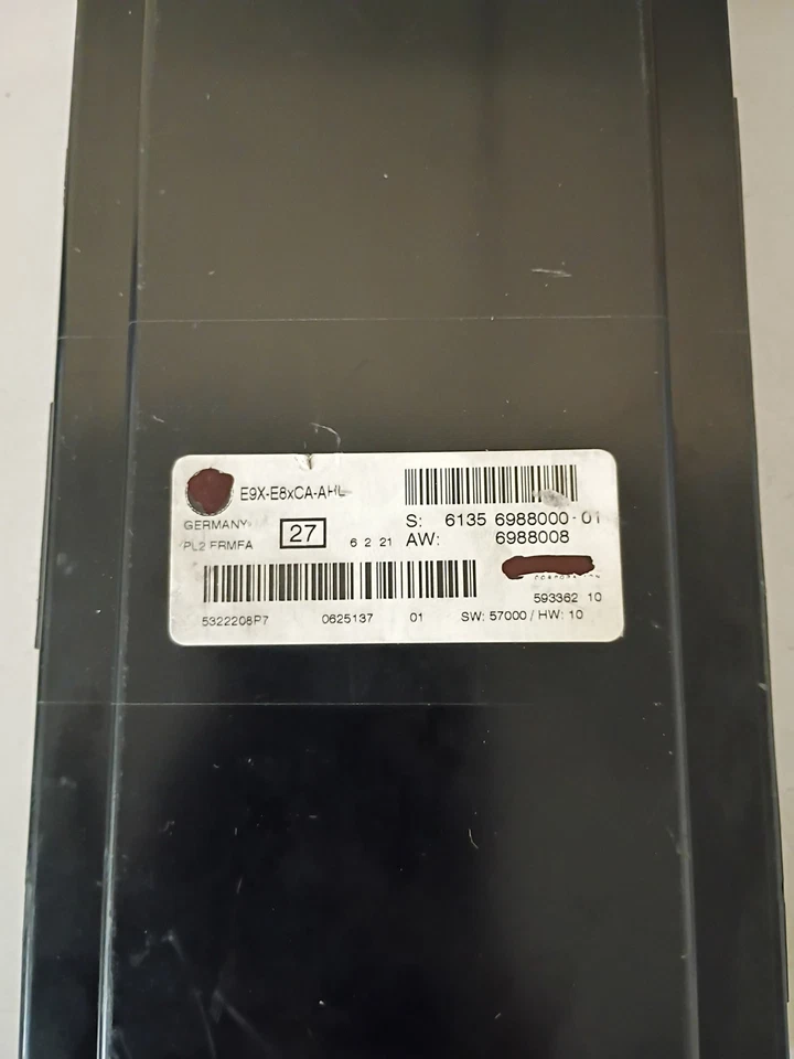 2006–2008 BMW 325i E90 FRMFA Footwell Light Control Module OEM 61356988000-01 - Image 2 of 4