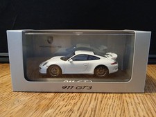 Porsche 911 (991) GT3 2013 White 1:43 Minichamps WAP 020 00 0D Diecast