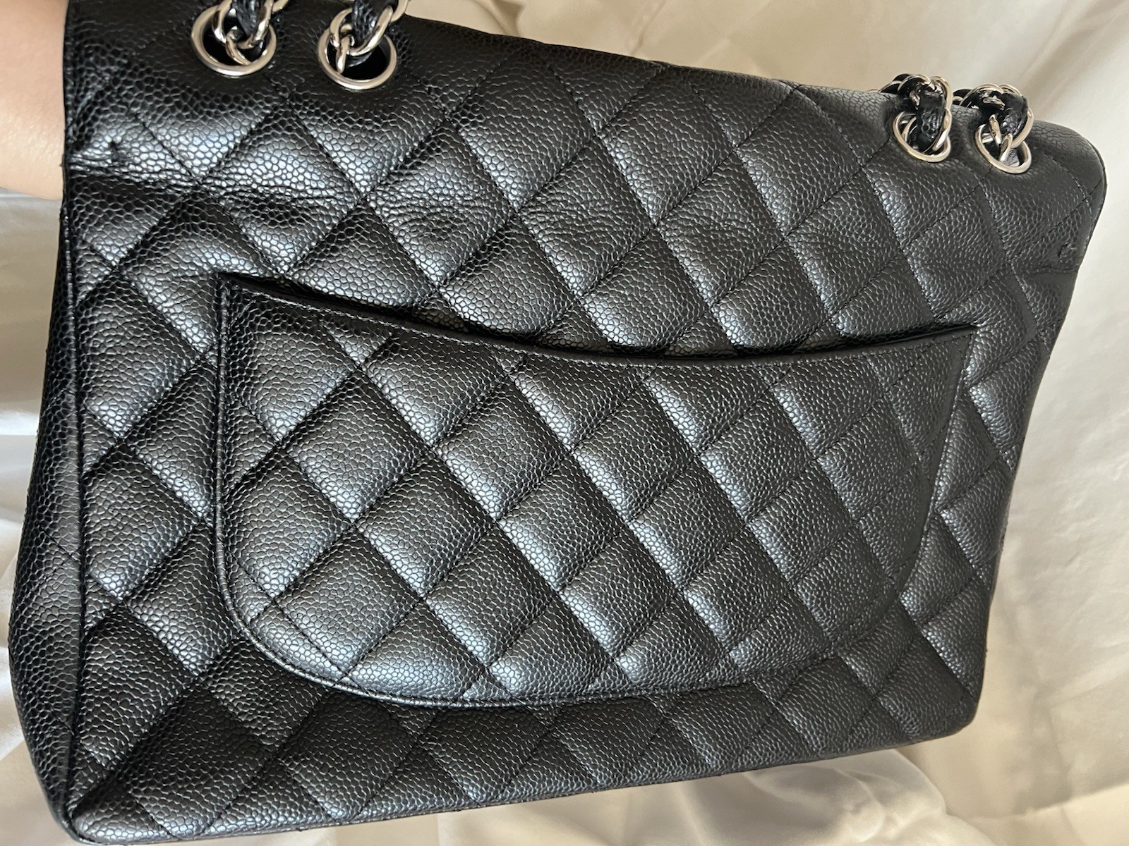 Stunning CHANEL Jumbo Classic Single Flap Black Caviar leather mint condition image 3