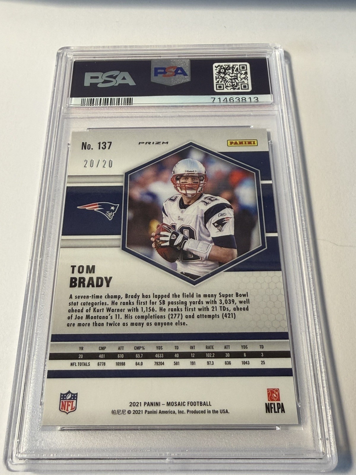 2021 Panini Mosaic - Tom Brady #137 No Huddle Pink Mosaic Prizm 20/20 PSA 10 HOF view 2