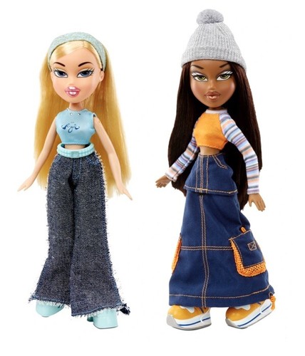 Bratz CLOE & SASHA Dolls Outfits & Poster MGA 2-Pack Rerelease Fashion Doll - Picture 3 of 15