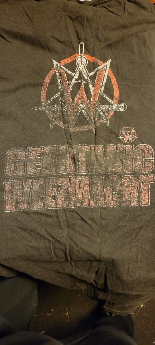 vintage tour Weezer t shirt 