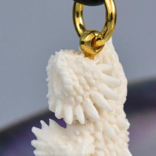 Thorny Devil Lizard Pendant Carved Bone & Gold Vermeil on Sterling Silver 4.85g - Imagen 2 de 13