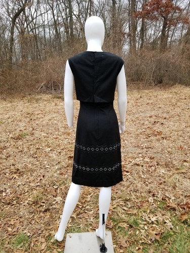 Vintage 1960s Luisa Spagnoli Fitted Wiggle Wool Beaded Midi Black LBD Dress W28 - Picture 7 of 11