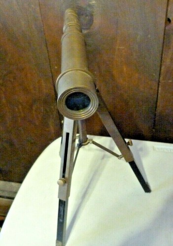 Telescopio con treppiede in legno vintage antico nautico - Foto 3 di 5